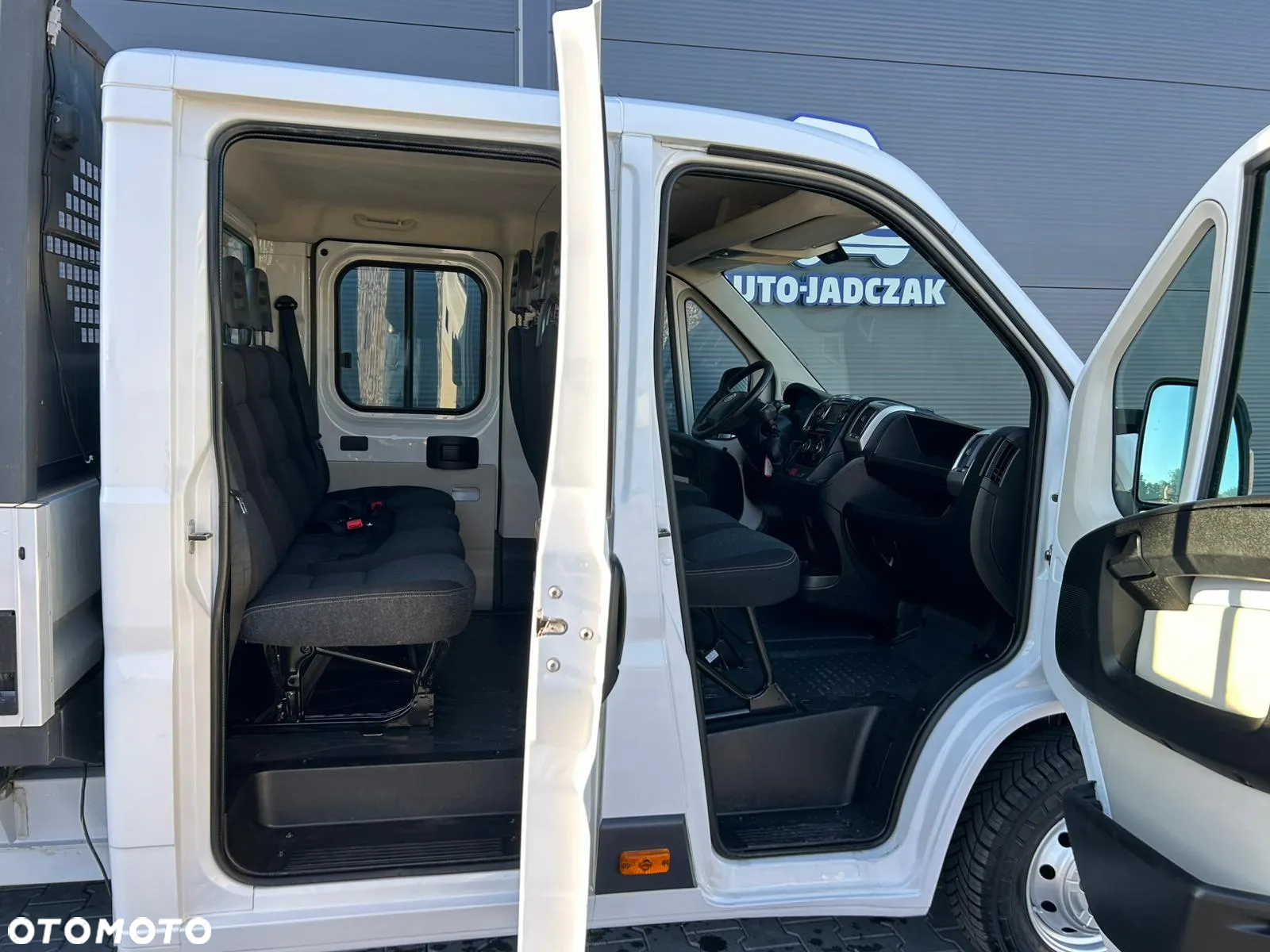 Fiat Ducato 2.3 MultiJet 130KM DOKA + skrzynia 2,9m Brygadówka 7 osób **KLIMA**Sprowadzony**2014R** - 11
