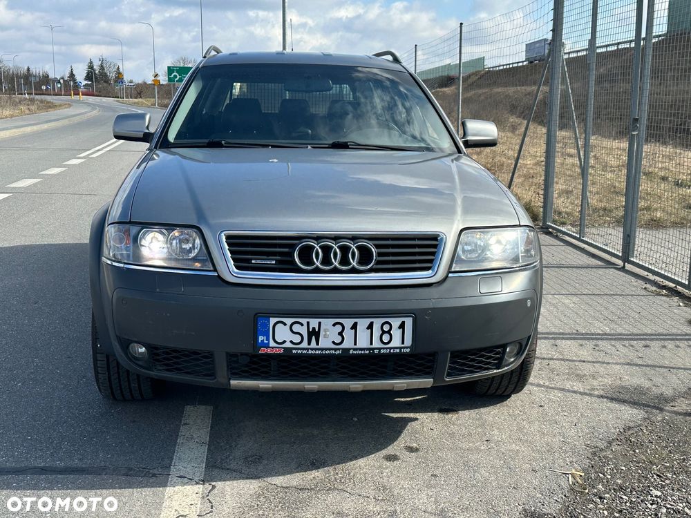Audi A6 Allroad - 12