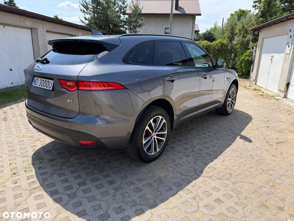 Jaguar F-Pace 2.0 i4D AWD R-Sport - 3