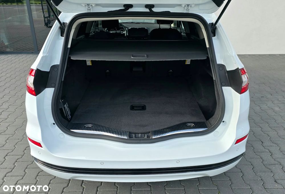 Ford Mondeo 2.0 TDCi Allrad Trend - 13