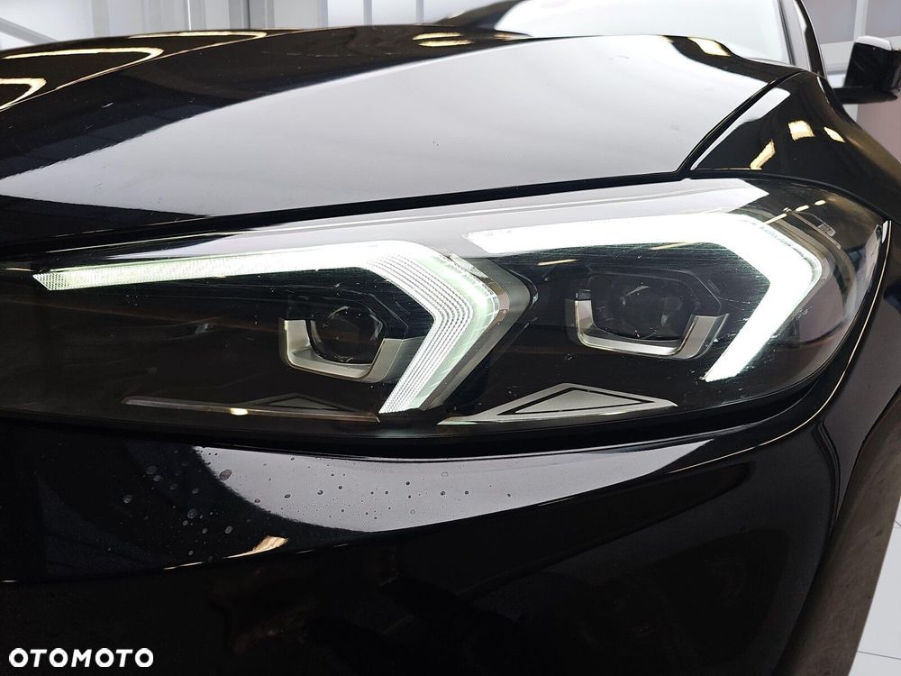 BMW Seria 3 318d - 33