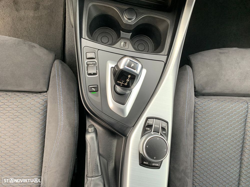BMW 120 d Pack M Shadow Auto - 30