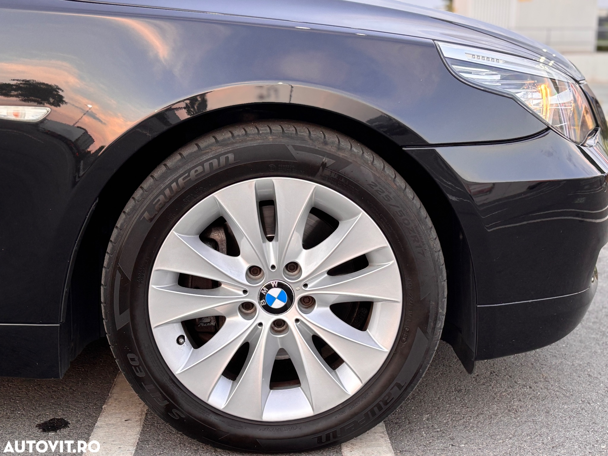 BMW Seria 5 530d Aut. Edition Exclusive - 7