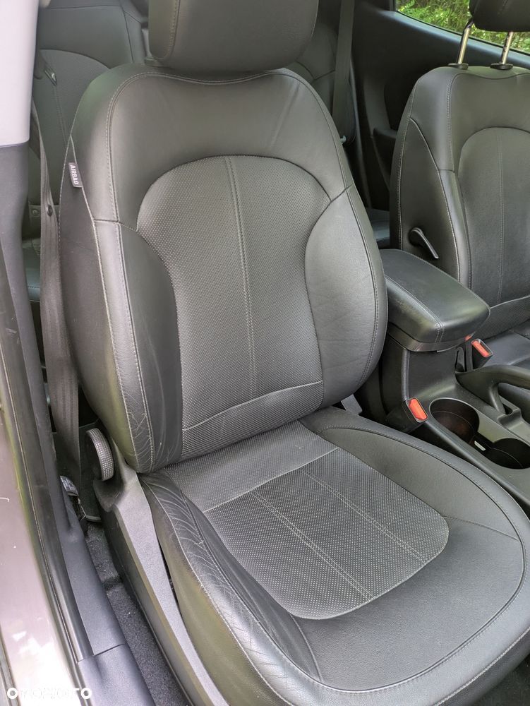 Hyundai ix35 2.0 CRDi 4WD Premium - 22