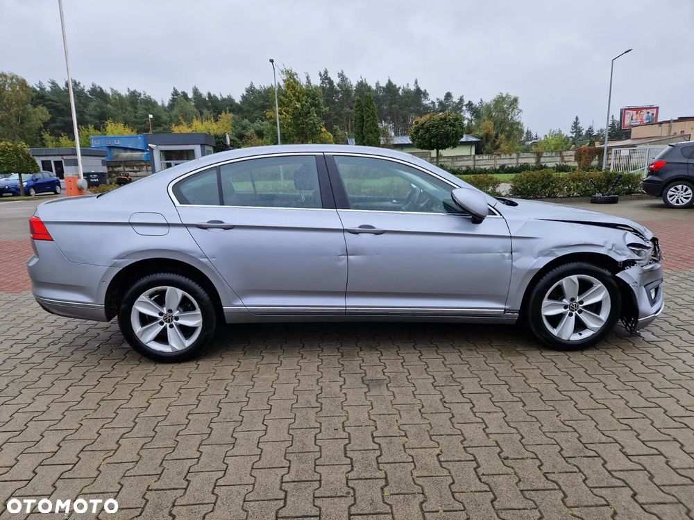 Volkswagen Passat 1.5 TSI EVO Essence DSG - 2