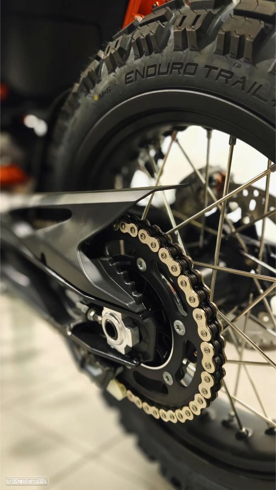 KTM 890 ADVENTURE R MY24 - 14