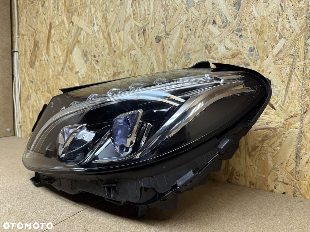 LAMPA LEWA FULL LED ILS MERCEDES BENZ C KLASA W205 A205 - 25