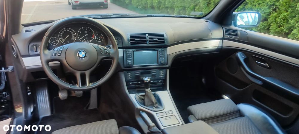 BMW Seria 5 530i - 12