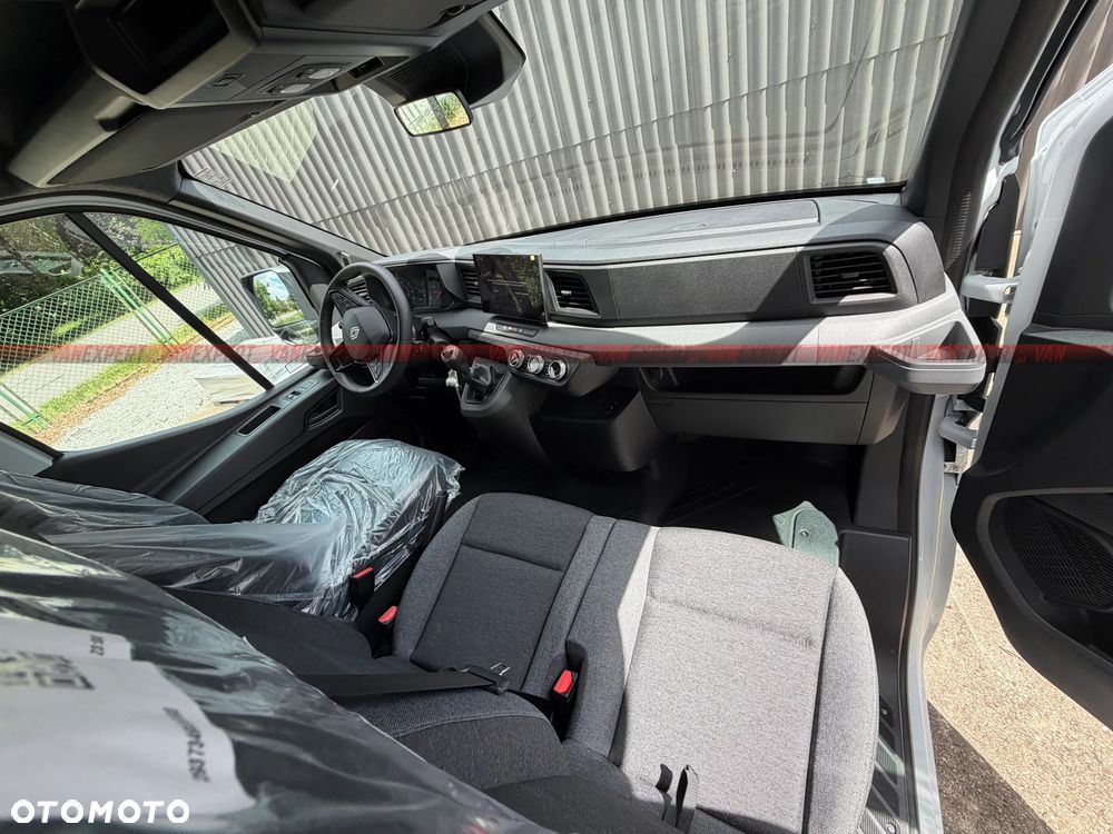 Renault MASTER RWD Bliźniak Kontener + Winda 1T - 8