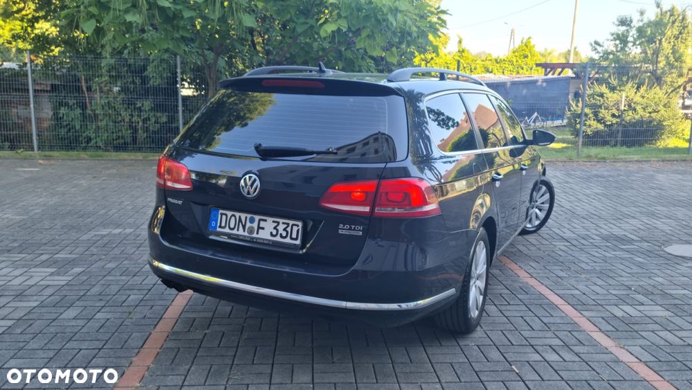 Volkswagen Passat - 8
