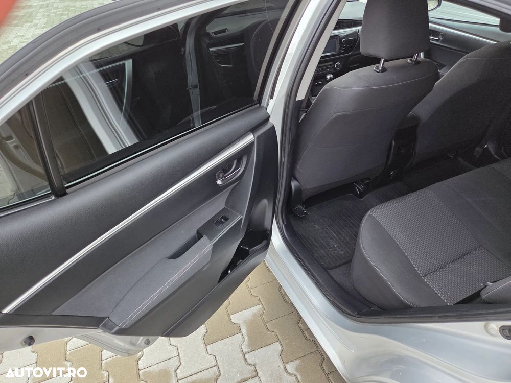 Toyota Corolla 1.6 Valvematic Luna - 11