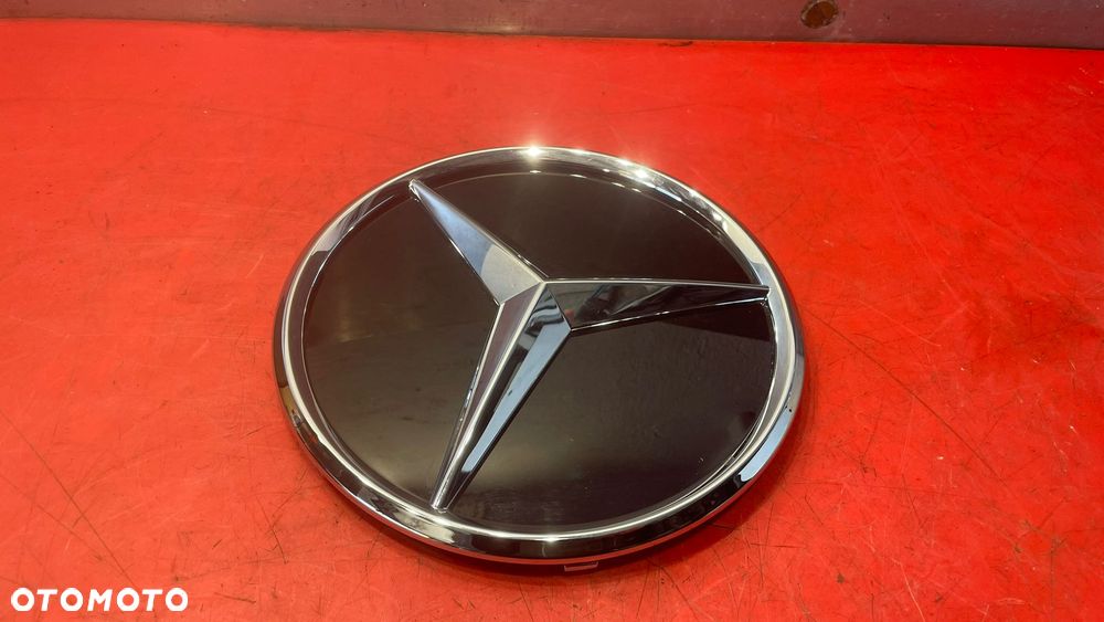 MERCEDES E-KLASA W214 EMBLEMAT ZNACZEK GRILLA PRZÓD PRZEDNI A2148806800 - 1