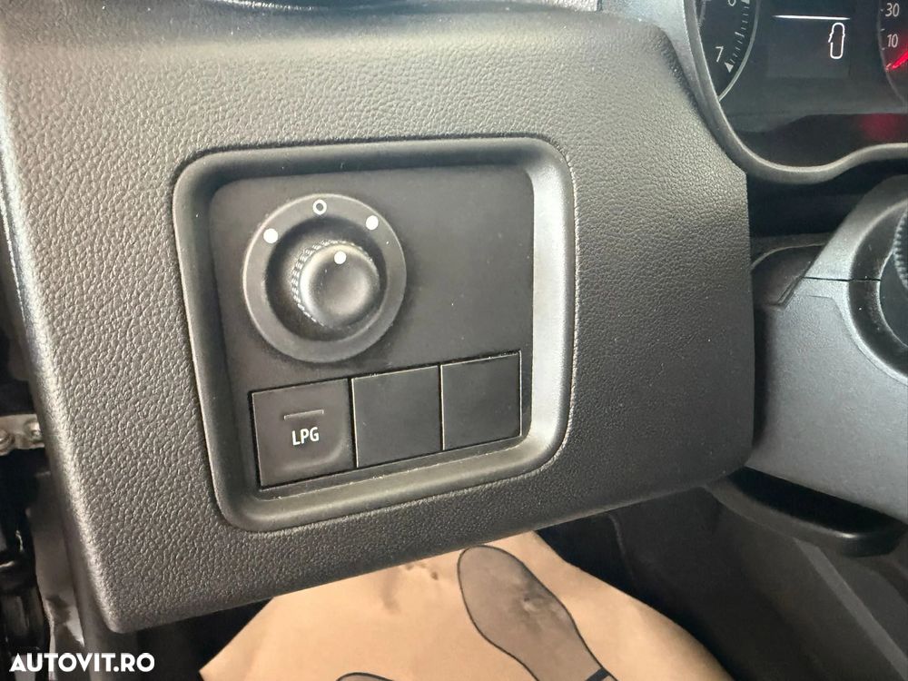 Dacia Duster ECO-G 100 Comfort - 12