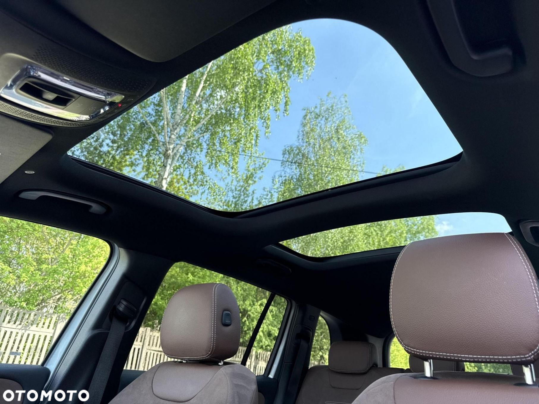 Mercedes-Benz GLB - 15
