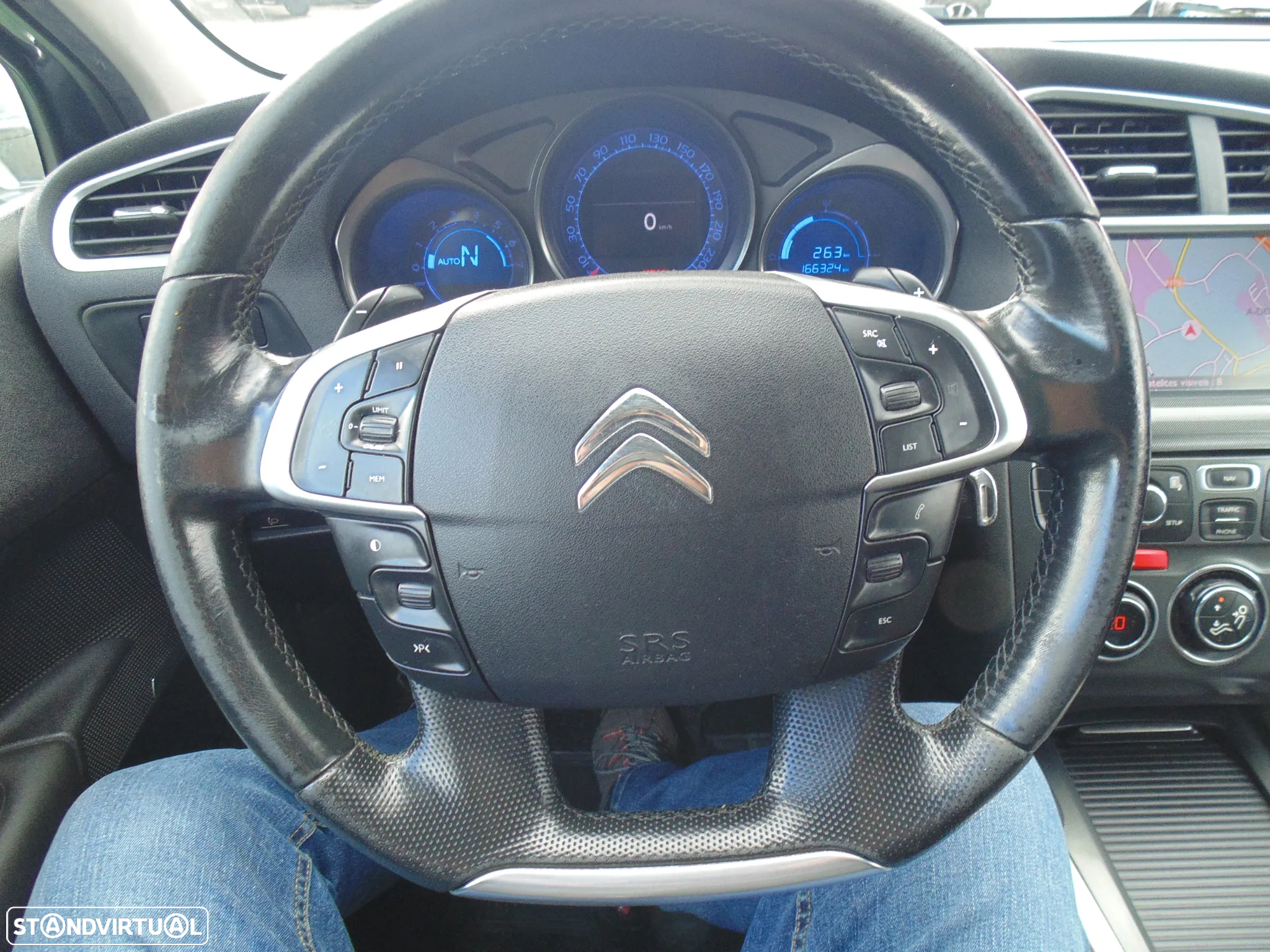 Citroën C4 1.6 e-HDi Exclusive CMP6 - 22