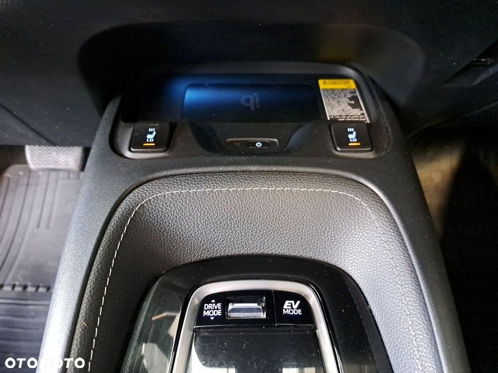Toyota Corolla 1.8 Hybrid GR Sport - 28