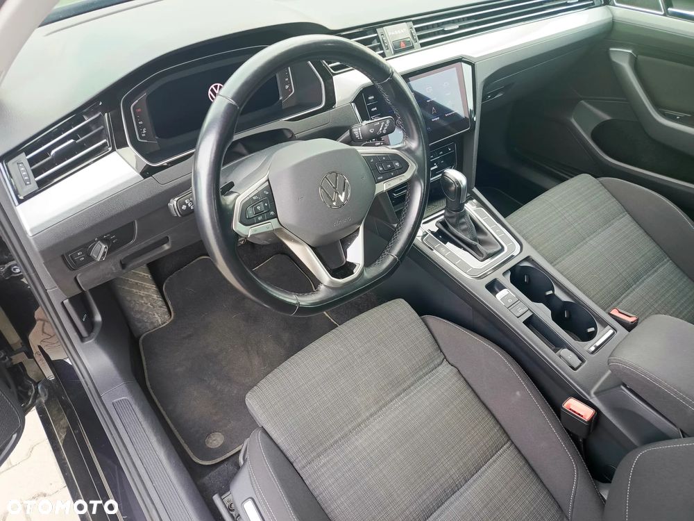 Volkswagen Passat 2.0 TDI EVO Business DSG - 12