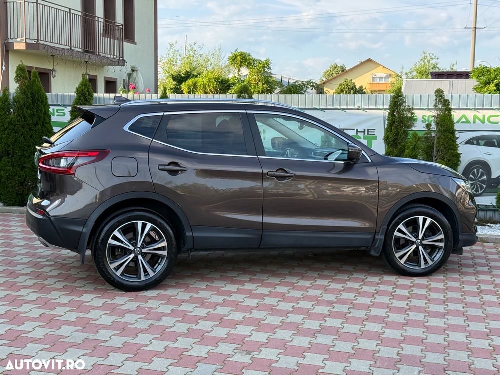Nissan Qashqai 1.3 DIG-T DCT N-CONNECTA - 3