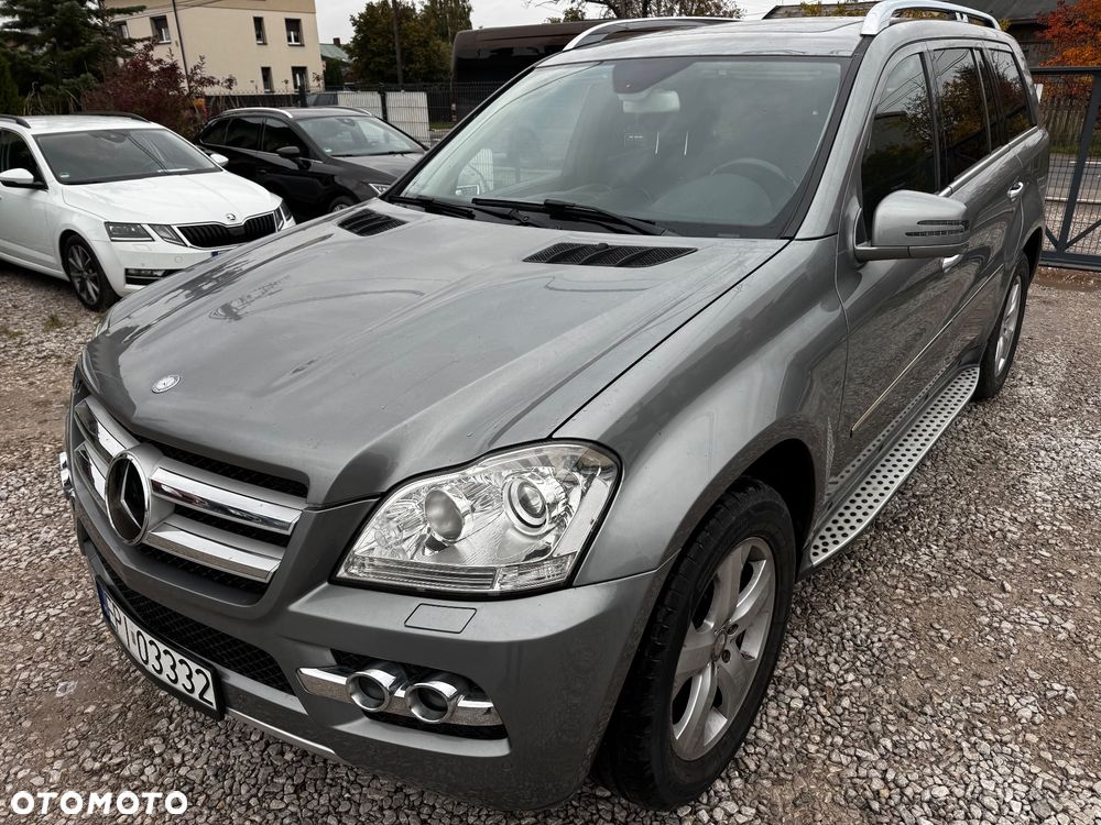 Mercedes-Benz GL 450 - 9