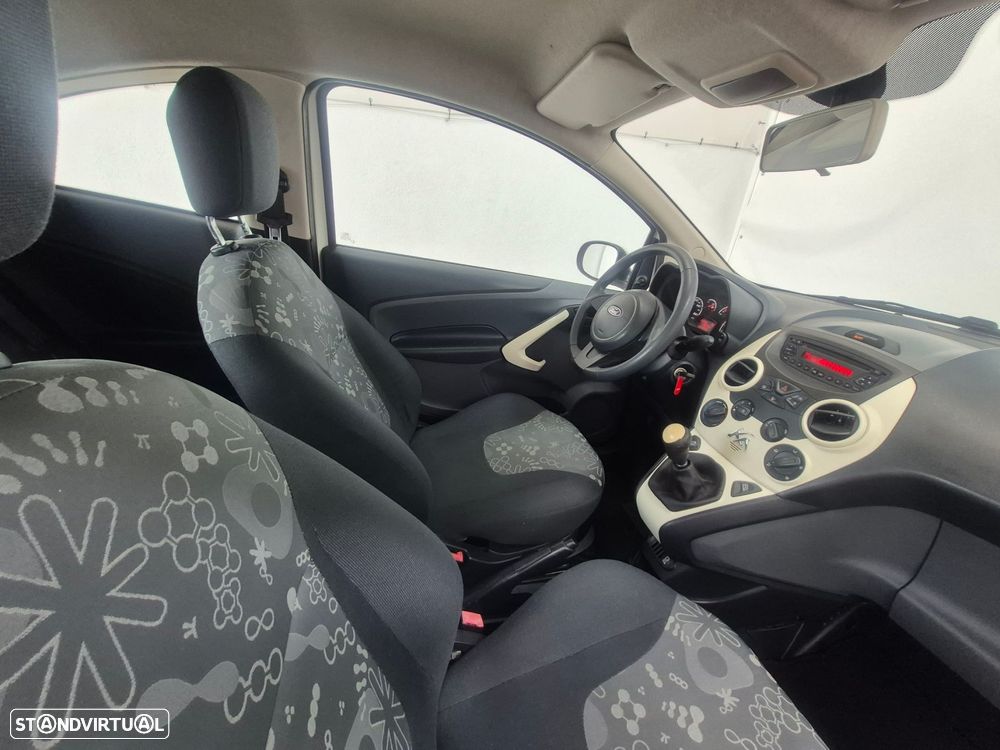 Ford KA 1.2 City - 15