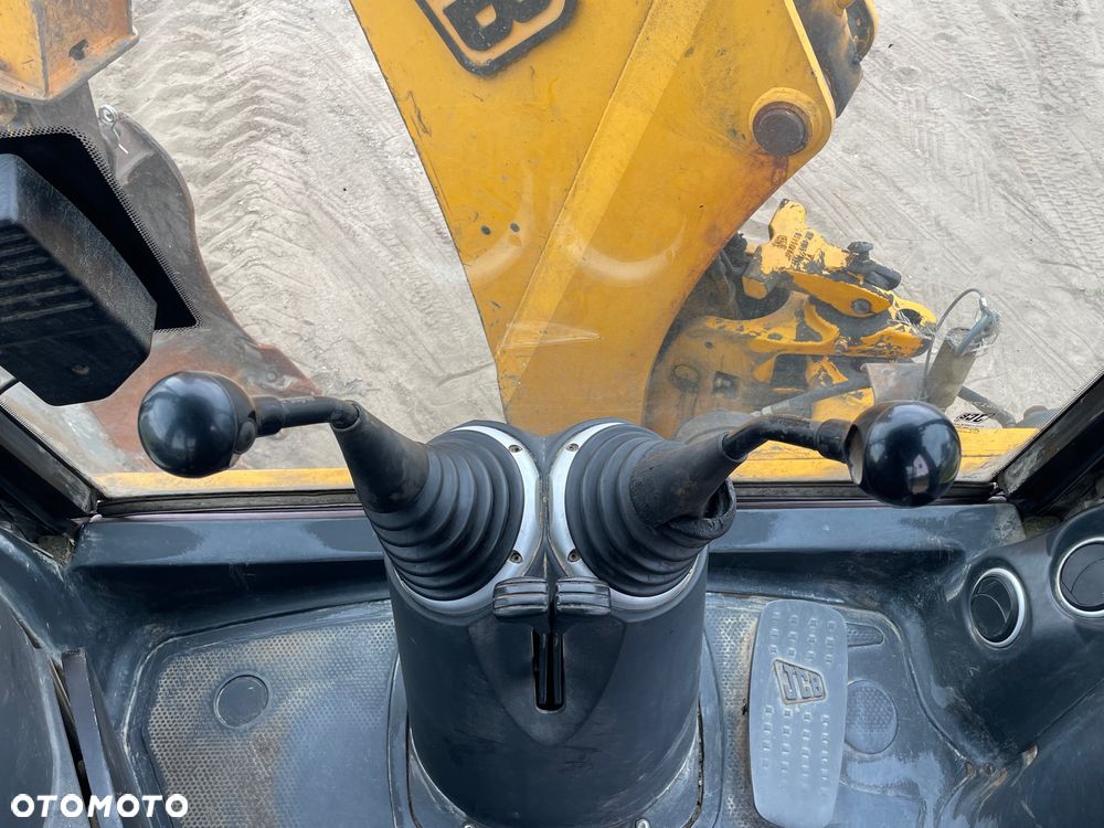 JCB 3CX Contractor - 15