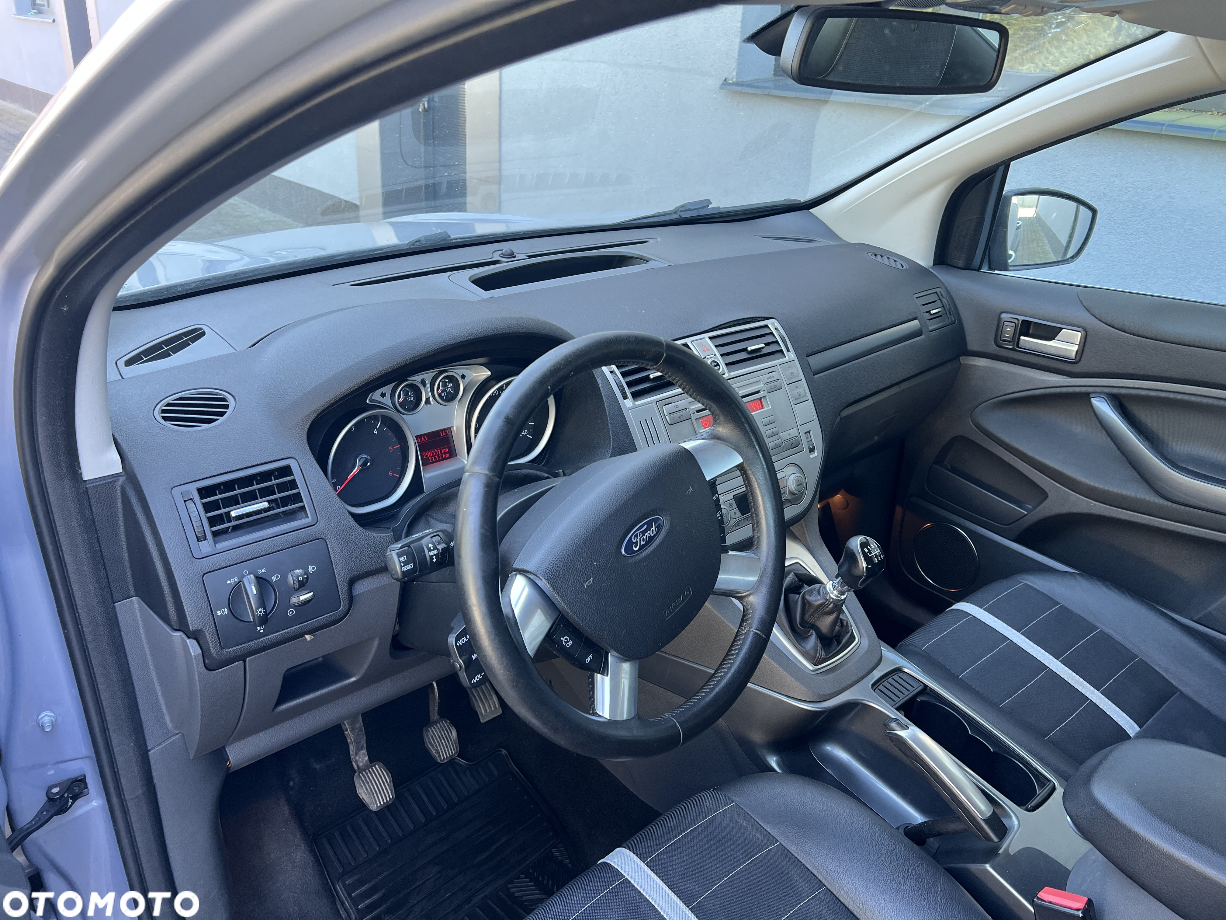 Ford Kuga 2.0 TDCi 4WD Titanium - 9