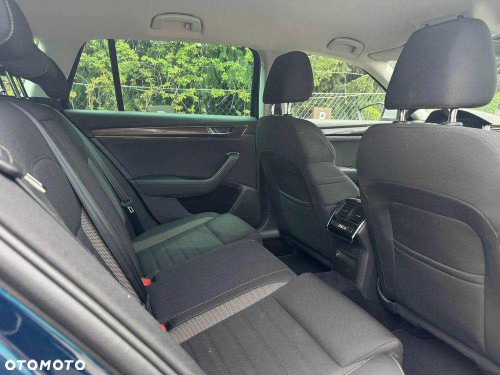 Skoda Superb 2.0 TDI SCR 4x4 Scout DSG - 18