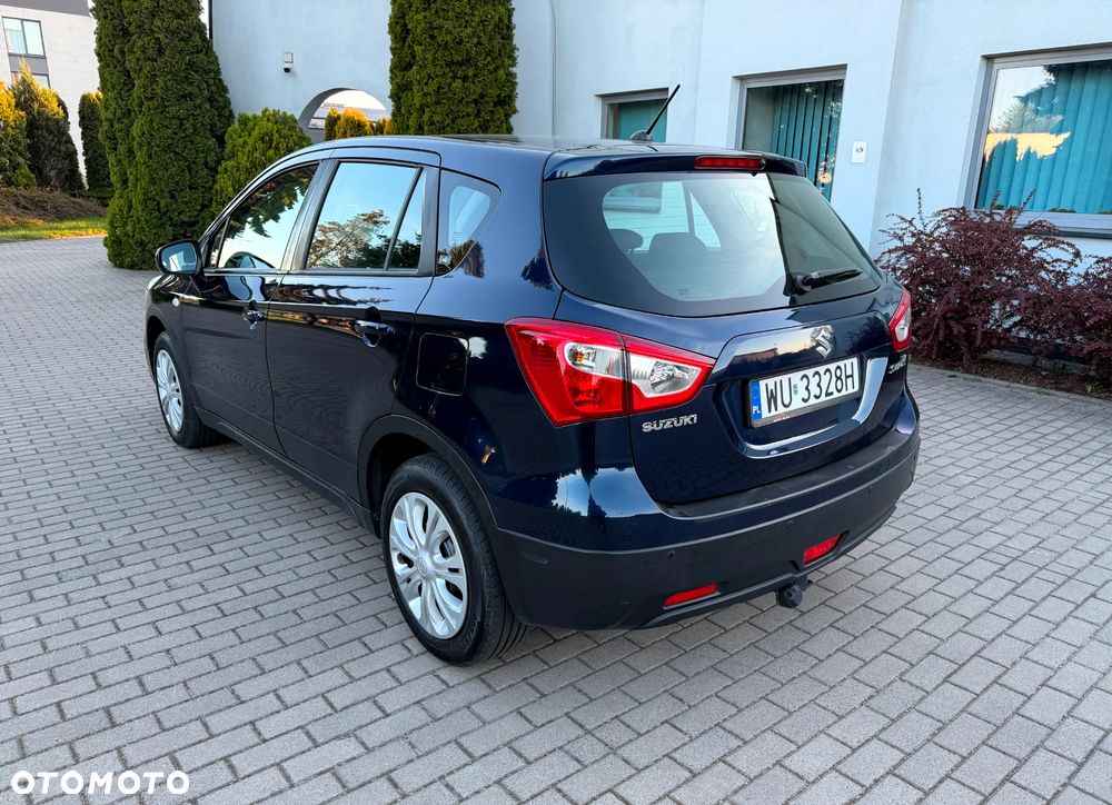 Suzuki SX4 - 4
