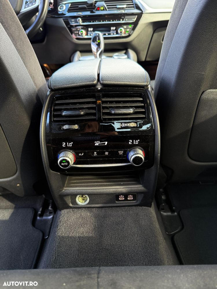 BMW Seria 5 530e Aut. M Sport Edition - 23
