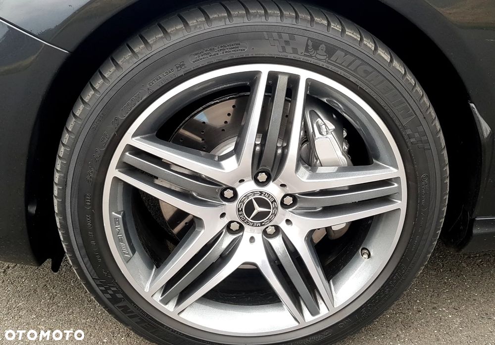 Mercedes-Benz CL - 26