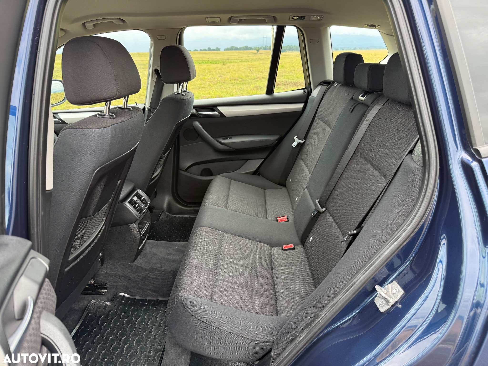 BMW X3 xDrive2.0d - 13