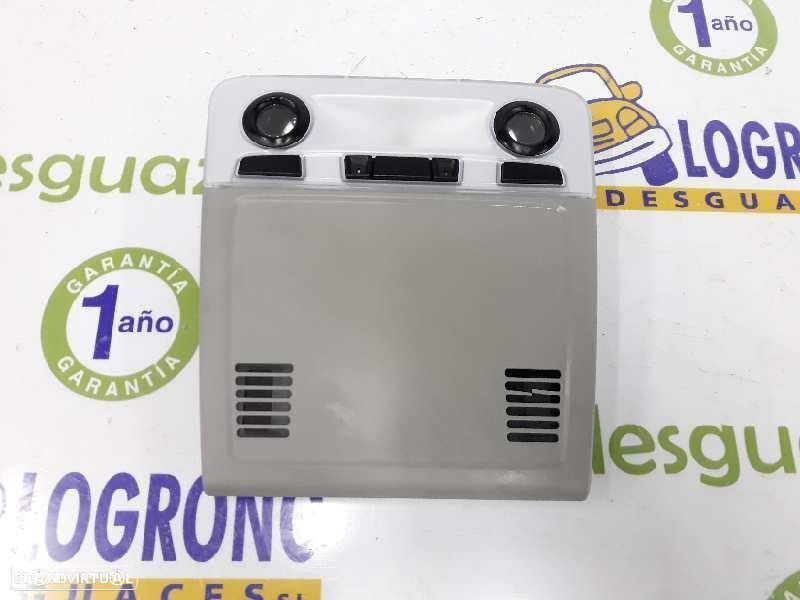 LUZ INTERIOR BMW SERIE 3 BERLINA E90 - 1