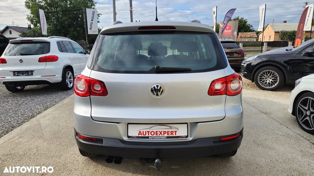 Volkswagen Tiguan 2.0 TDI 4Motion Track & Field - 8