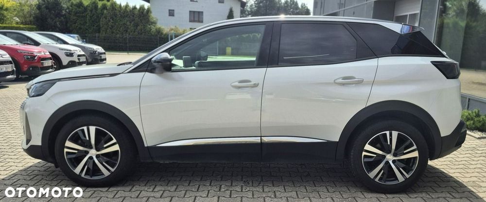 Peugeot 3008 1.2 PureTech Allure Pack S&S EAT8 - 11