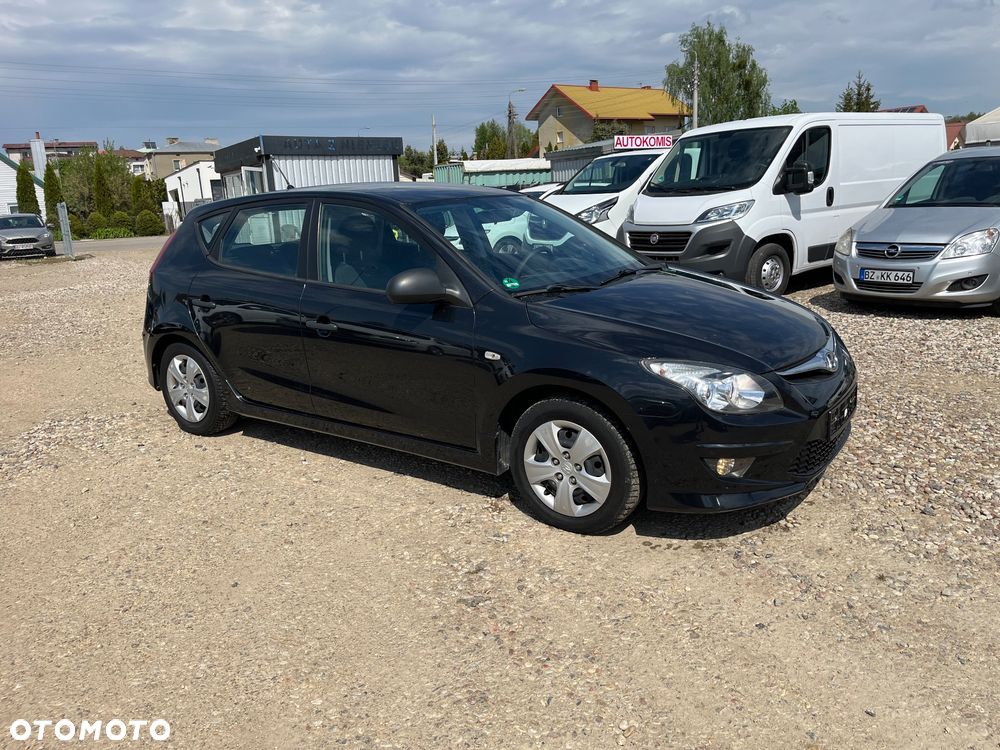 Hyundai i30 1.4 FIFA WM Edition - 26