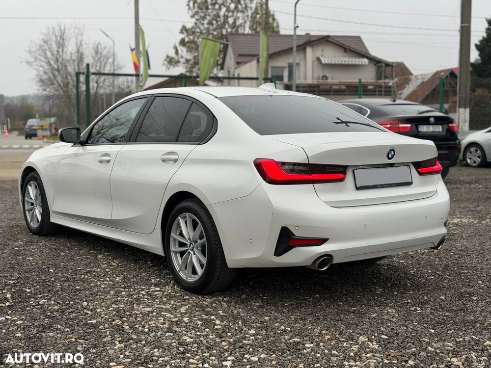 BMW Seria 3 320i xDrive Aut. Advantage - 4