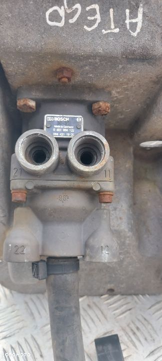 Zawór modulator hamulca Mercedes Atego 0044311905 - 2