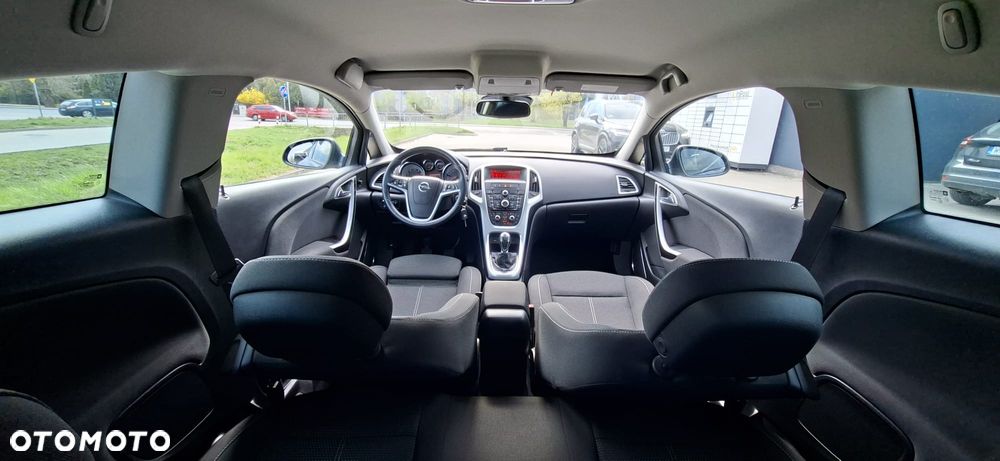 Opel Astra 1.6 Turbo Innovation - 9