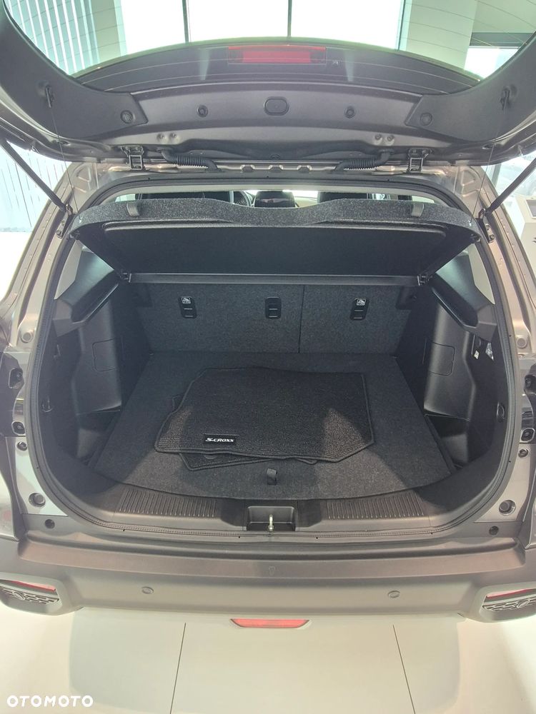 Suzuki S-Cross 1.4 BoosterJet mHEV Premium Plus SP - 10