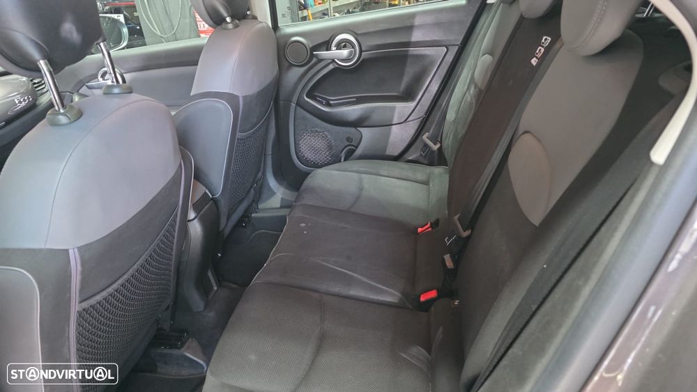 Fiat 500X 1.3 MJ Lounge J18 S&S - 9