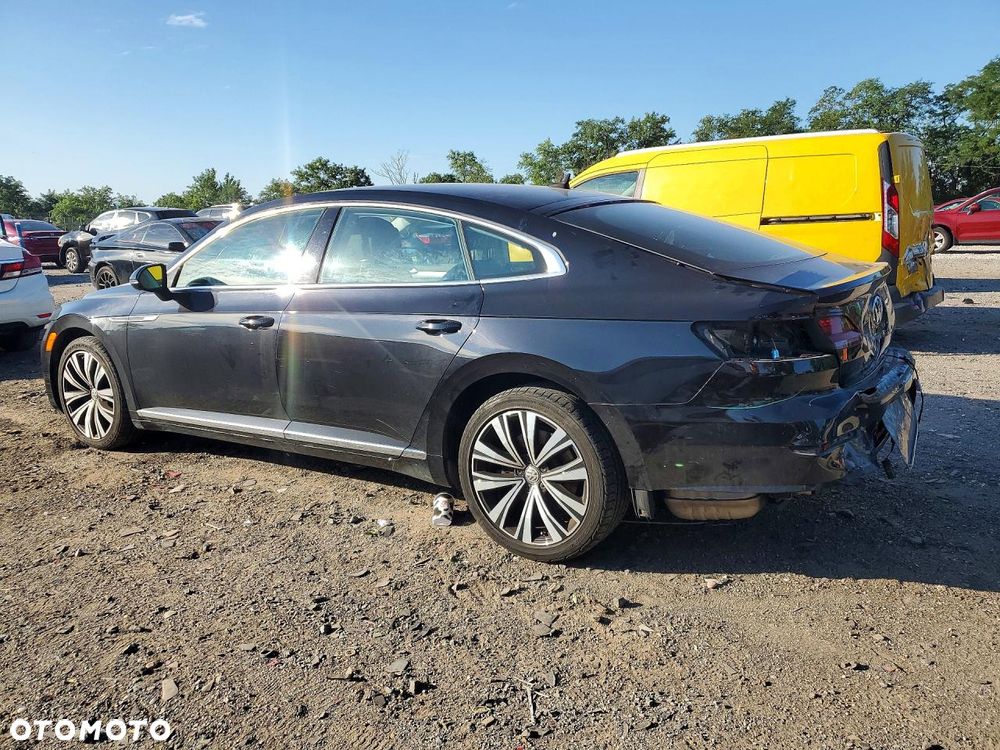 Volkswagen Arteon 2.0 TSI DSG R-Line - 2