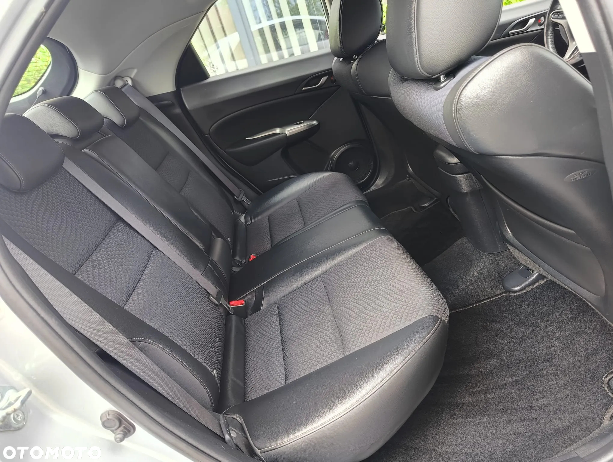 Honda Civic 1.8 Sport - 12