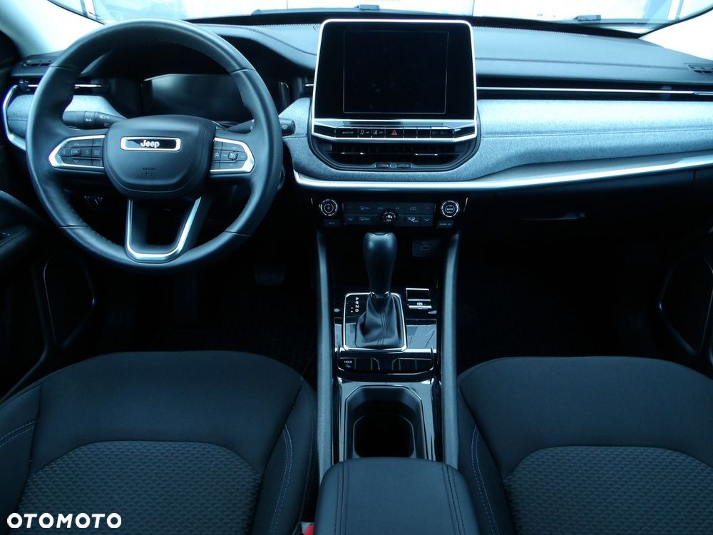 Jeep Compass - 18
