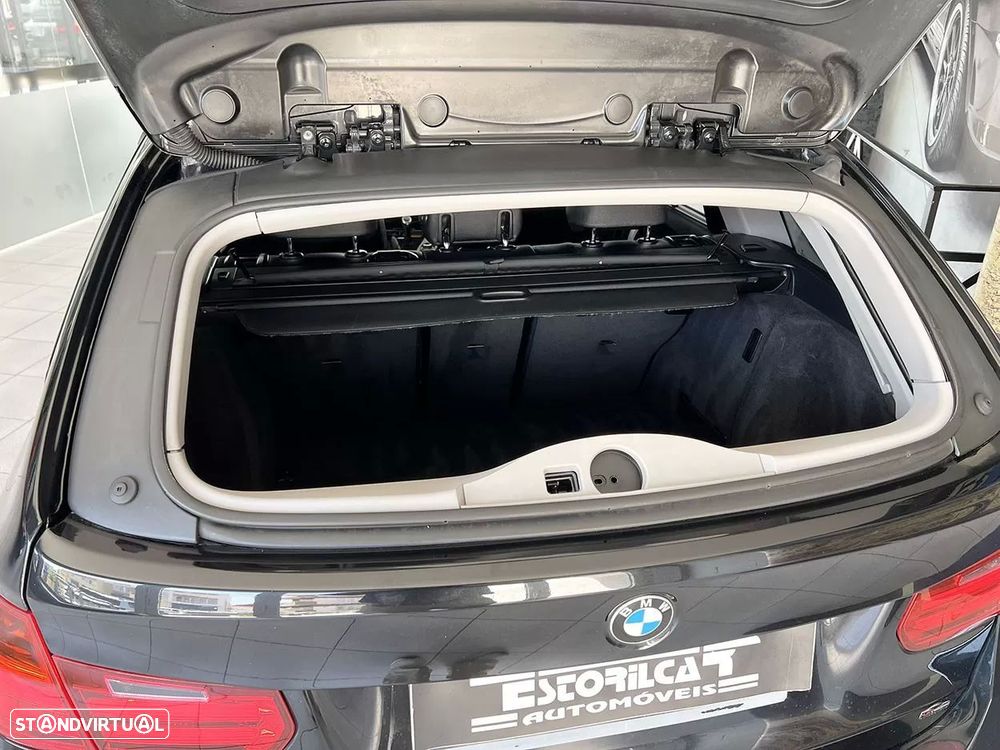 BMW 316 d Line Sport - 22