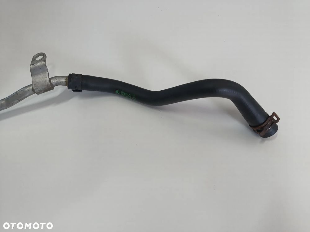 BMW F39 F45 MINI F56 F60 Przewód wody 8606014 / 8606015 - 4