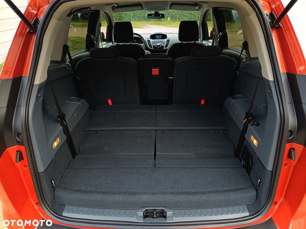 Ford Grand C-MAX 2.0 TDCi Titanium - 25
