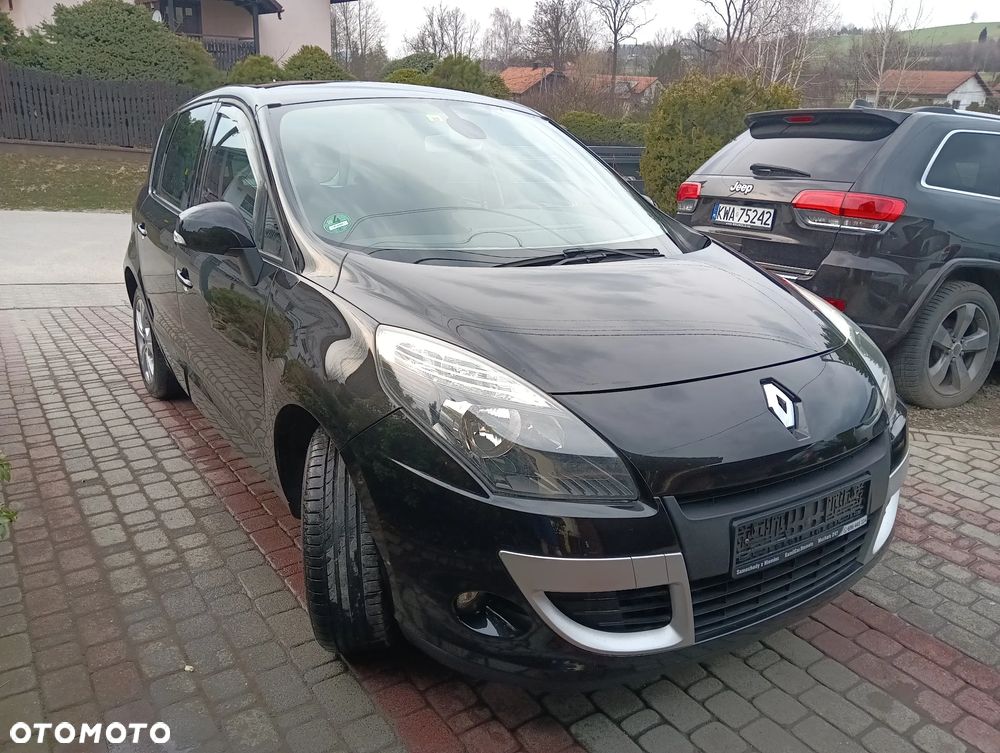 Renault Scenic 1.6 16V 110 Dynamique - 13