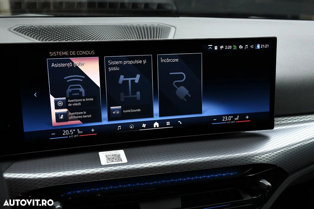 BMW Seria 3 330e xDrive Aut. Sport Line - 18