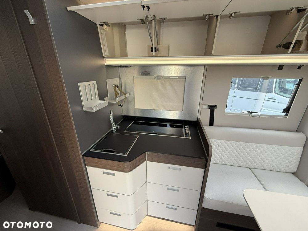 Adria Adria Coral 670 DC Supreme 180KM AUTOMAT FV23% WCC - 15