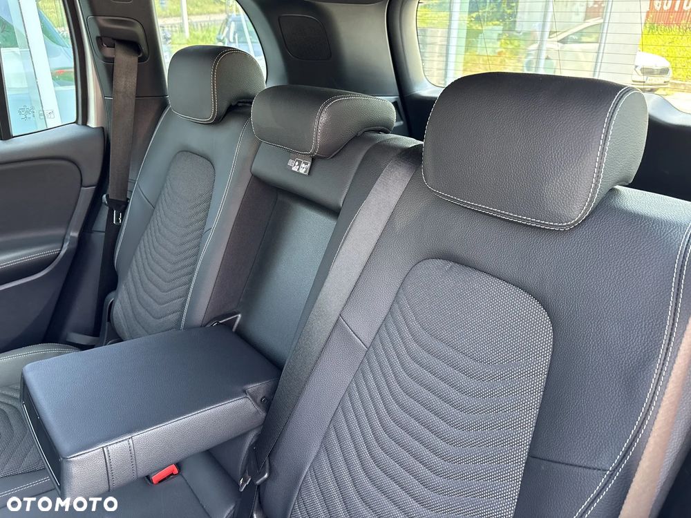Mercedes-Benz GLB 200 7G-DCT - 18